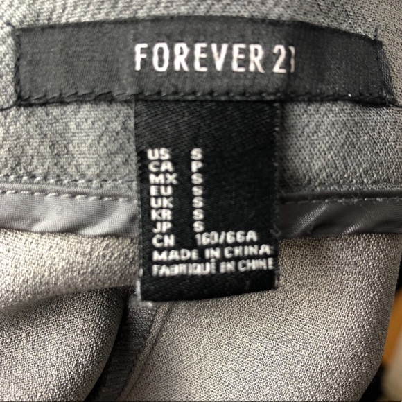 FOREVER 21 Shorts - Picture 4 of 6